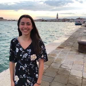 Meet your Posher, Magalie